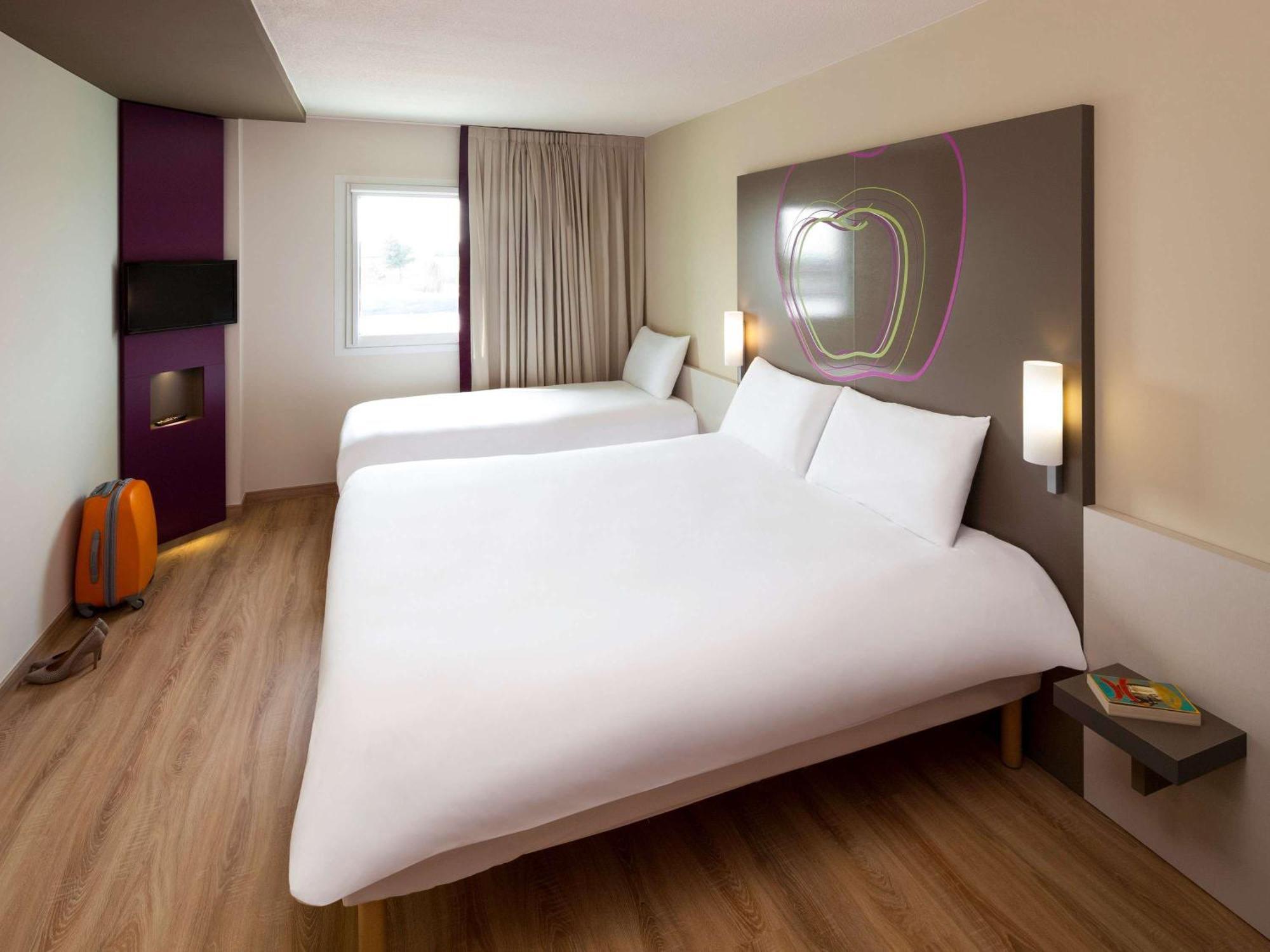 Hotel Ibis Styles Lleida Torrefarrera Eksteriør bilde